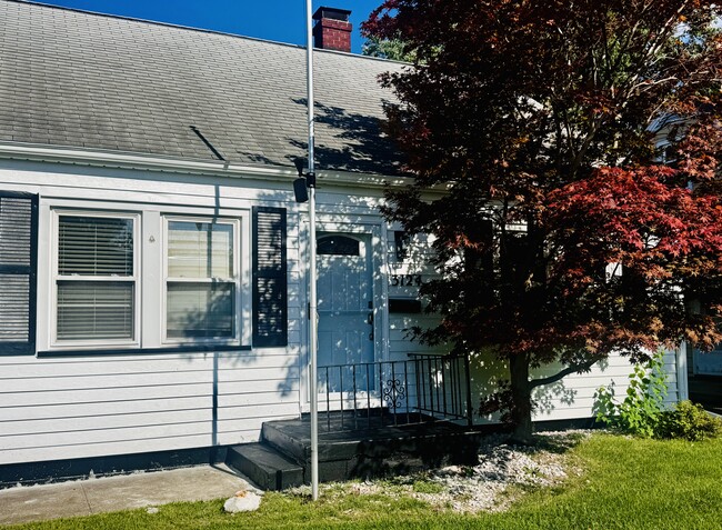 Building Photo - 3124 N Parish Ave Rental