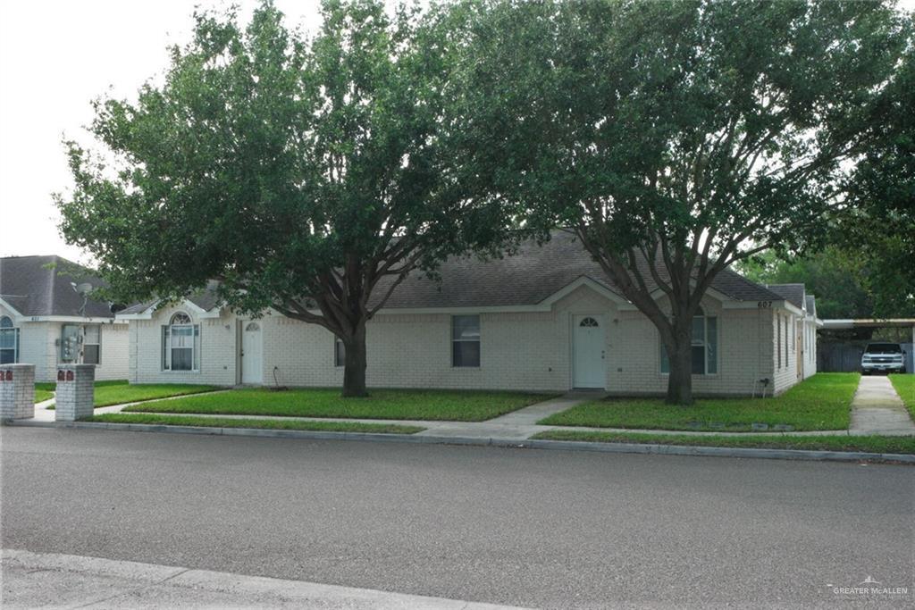 Photo - 1 La Mancha Dr Unit 1