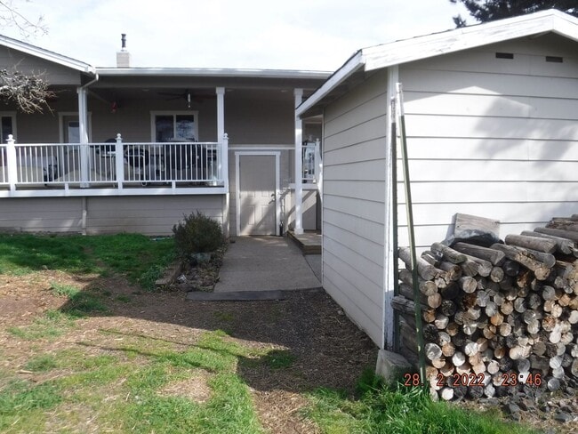 Photo - Studio Apartment