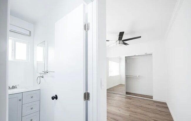 Photo - 27992 Celia Rd