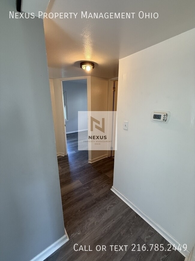 Photo - 4492 W 170th St