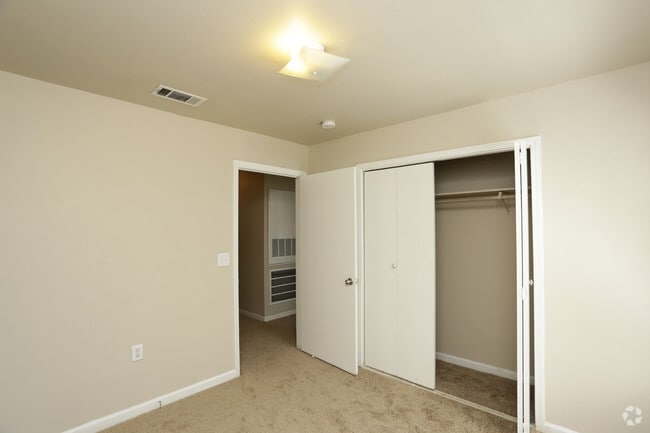 Scotlandville Homes