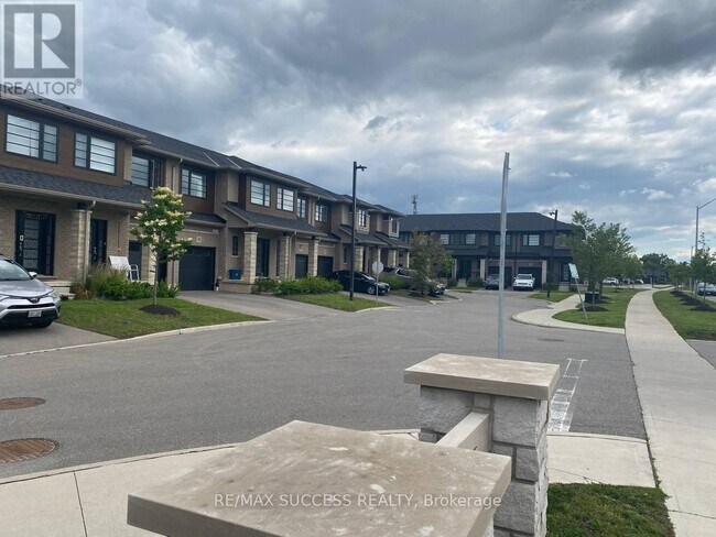 Photo - 520 Grey St