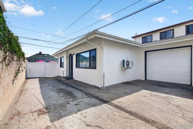 812 S Ramona St Unit D