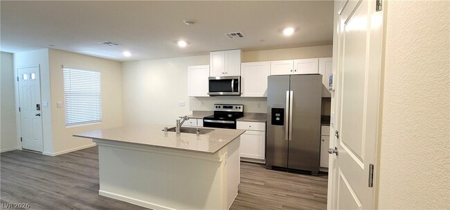 Photo - 1900 Omaggio Pl