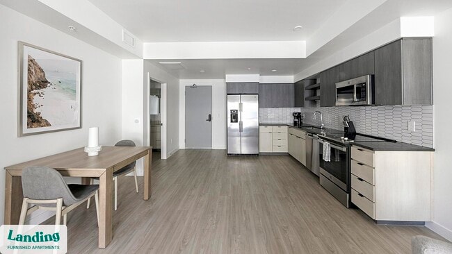 Photo - 707 S Farmer Ave Unidad 6027.1405149