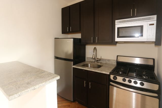 Photo - 4644 N Paulina St Unit 114