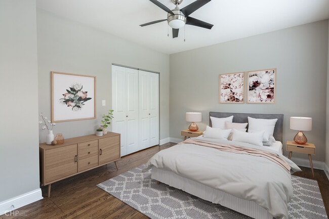 Photo - Catalpa 2507 W