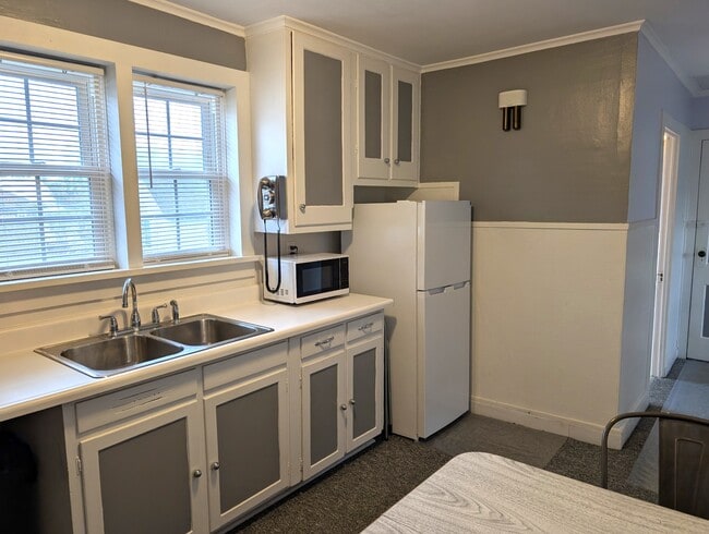 Photo - 5486 Broadway Unidad Upper Rear