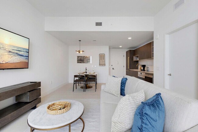 Photo - 601 NE 1st Ave Unidad SI ID1227549P