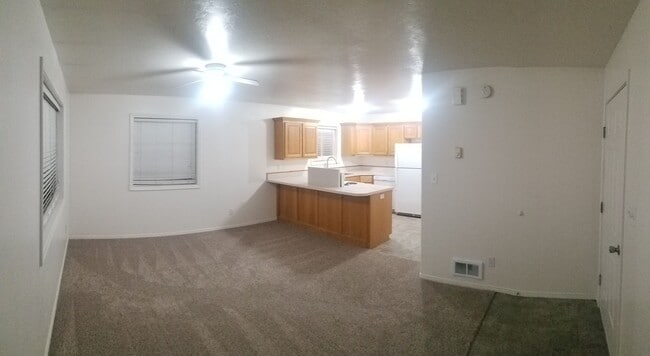 Photo - 920 Anne St Unit 3
