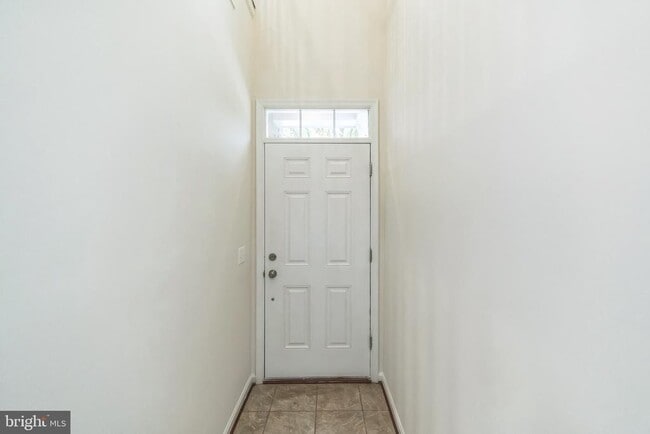 Photo - 42385 Trellis Square