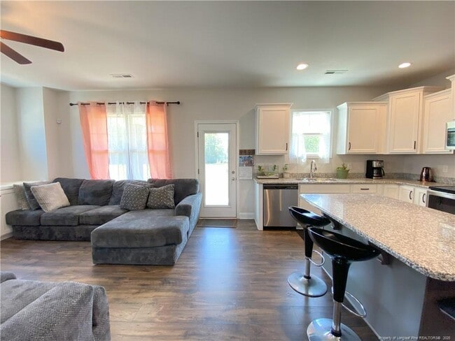 Photo - 5944 Rosser Pittman Rd