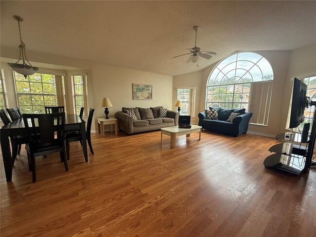 Photo - 2459 Sweetwater Club Cir Unidad 16