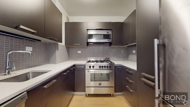 Building Photo - 222 E 39th St Unit 13B Rental