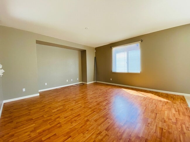 Photo - Spacious and Beautiful Home Close to a Huge Park