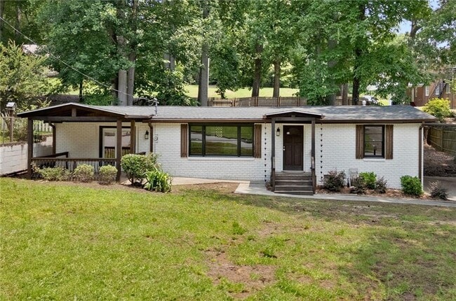 Building Photo - 119 McBee St