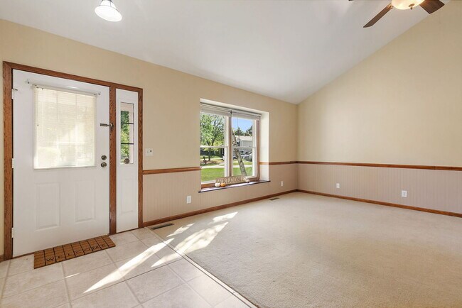 Photo - 764 Covington Cir House