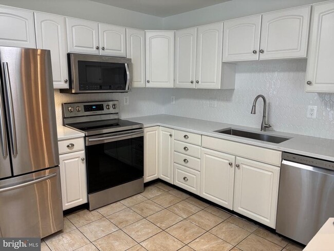 Photo - 25905 Ridge Manor Dr Unit 8000-E