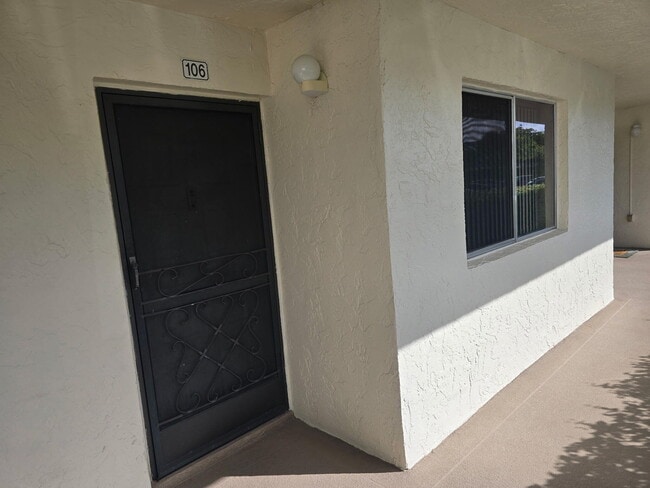Building Photo - 3186 Via Poinciana Unit 106 Rental