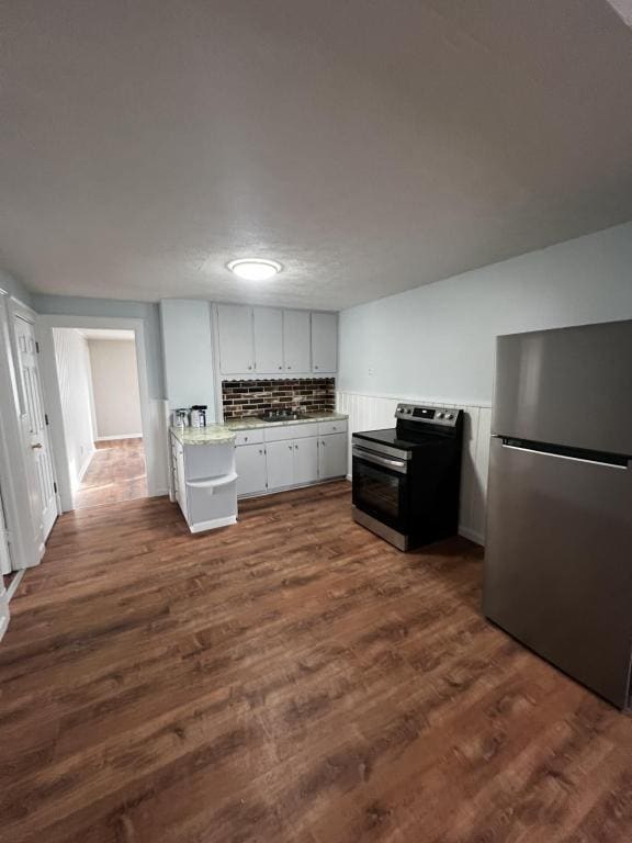 Building Photo - 44 7th Ave Unit Upper