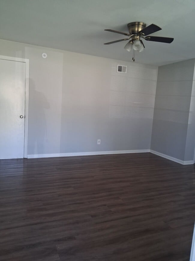 Photo - 4539 Ritchey Dr