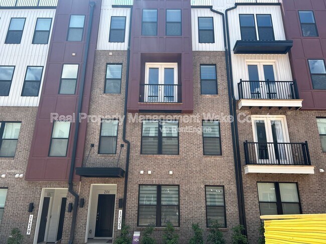 Photo - 1235 Shaw View Aly Unit 201