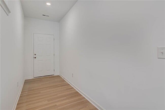 Photo - 5820 Flint Ln