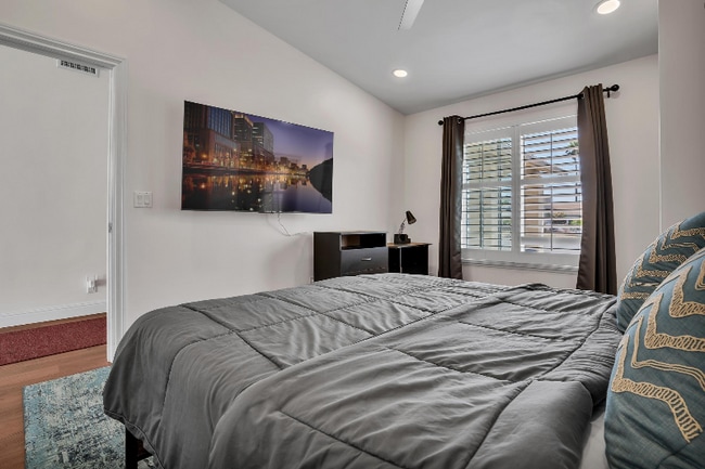 Photo - 3784 Nectarine Cir