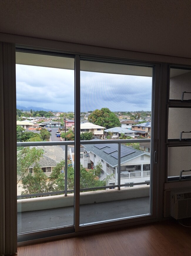 Photo - 94-979-979 Kau'Olu Pl