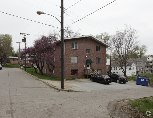 Photo - Dundee Place Apartments