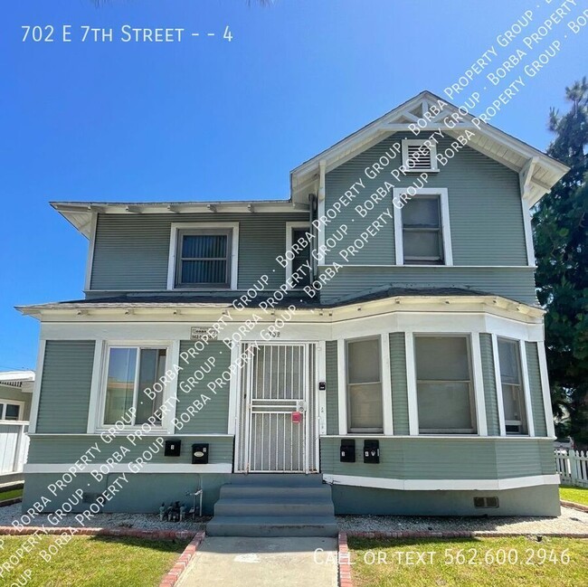 Building Photo - 702 E 7th St Unit 4 Rental