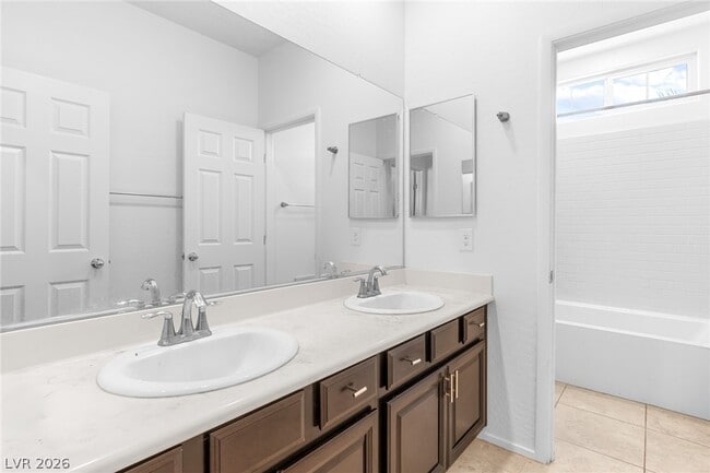 Building Photo - 2860 Sunflower Days Ave Unit 1139