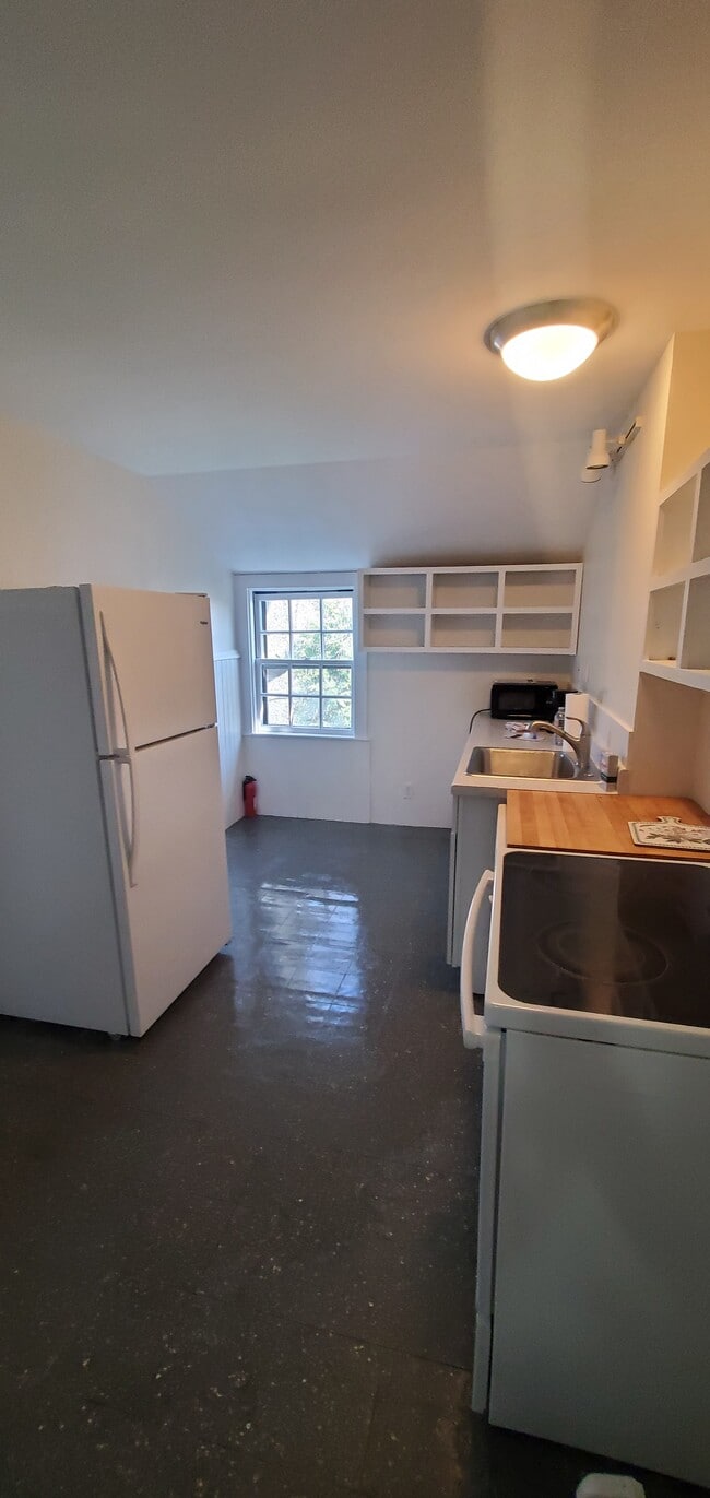 Photo - 11 Highland St Unit #3