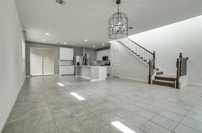 Photo - 177 Diamond Point Dr