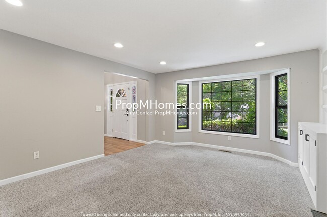 Photo - Updated Three Bedroom Home in Tigard!