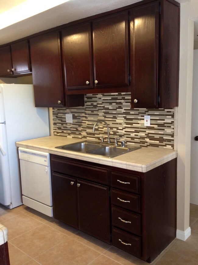 Building Photo - 6560 College Grove Dr Unit #75 Rental