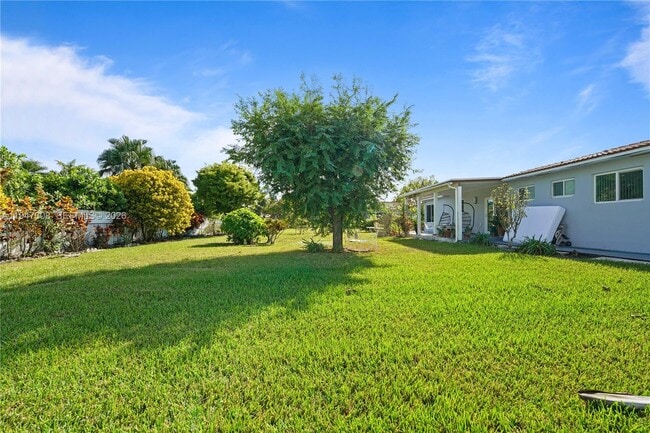 Photo - 331 SW 123rd Ave