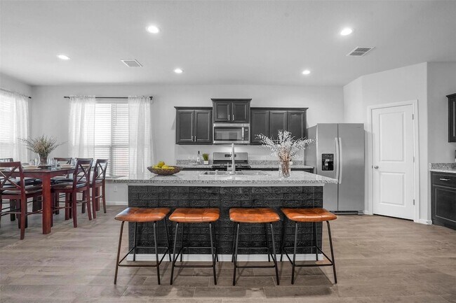 Photo - 8916 Old Rawhide Ln