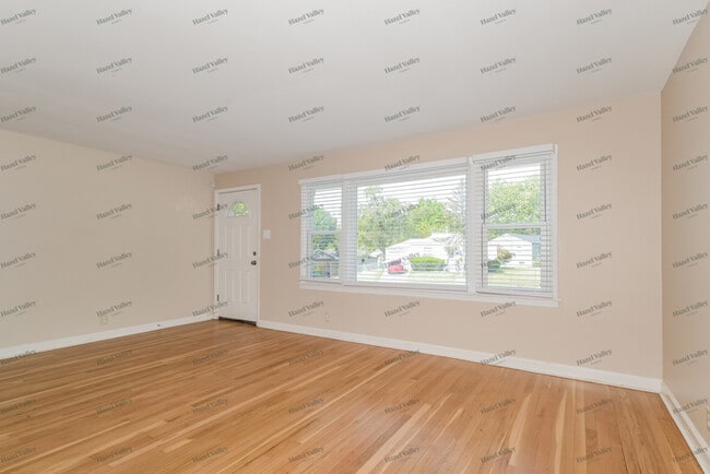 Photo - 1240 Kilgore Dr