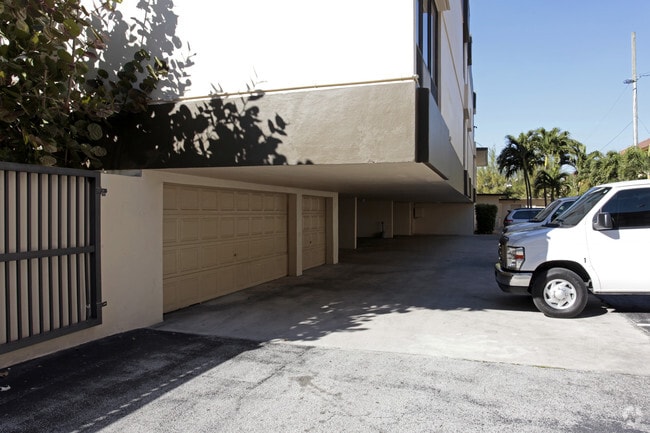 Photo - Twenty-One Apartments