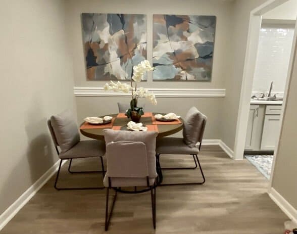 Photo - 10901 Meadowglen Ln Unidad #241A - AUG 2