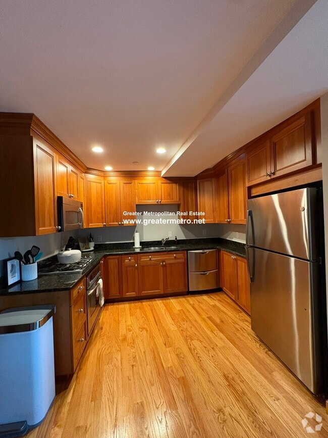 Building Photo - 23 Henchman St Unit 1 Rental