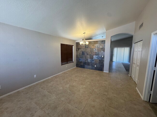 Photo - Beautiful & Cozy Chandler Home!