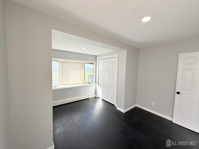 Photo - 46 Hayward Ave Unit 1