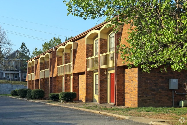 Delmarr Townhomes