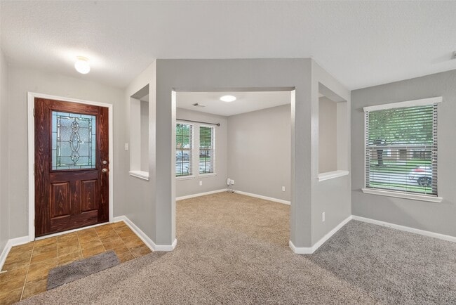 Building Photo - 9219 Pinderfield Ct