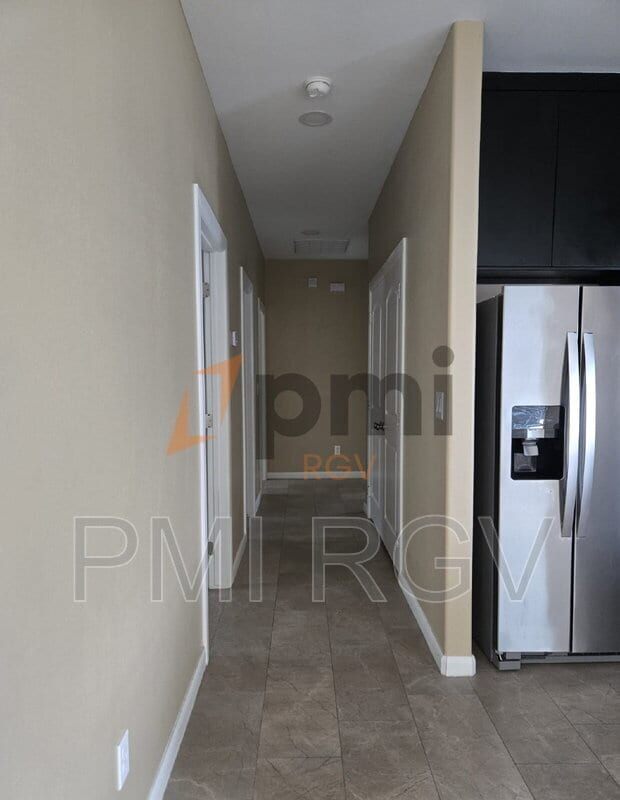 Photo - 2003 Sahara St Unit 4