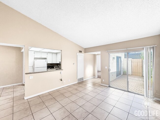 Photo - Great 2B/2BA Townhome in Escondido w/ AC, ...