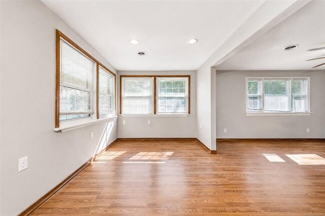 138 Banneker Dr
